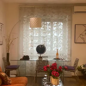 https://romantica-appartamento.it-romehotels.com